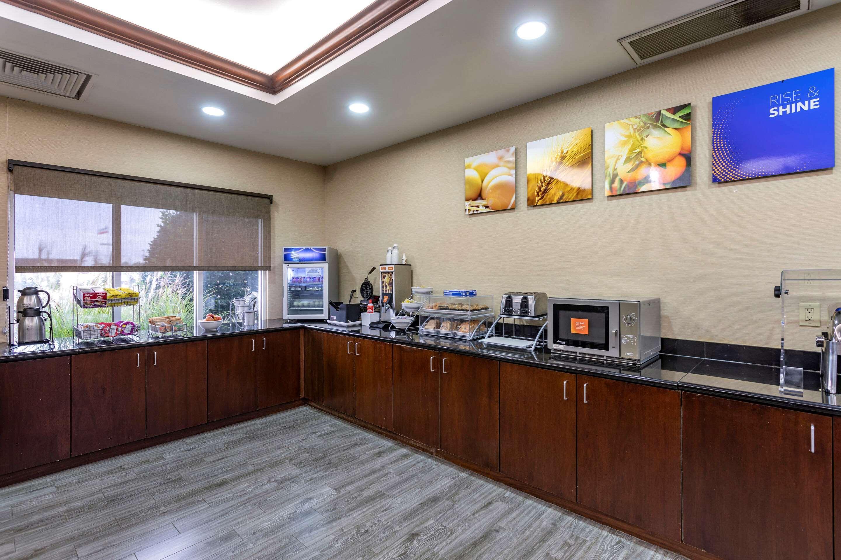 Comfort Suites Olive Branch - Memphis South Exteriér fotografie